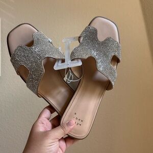 A New Day “Nina” Women's Rhinestone Flat Sandals - NWT